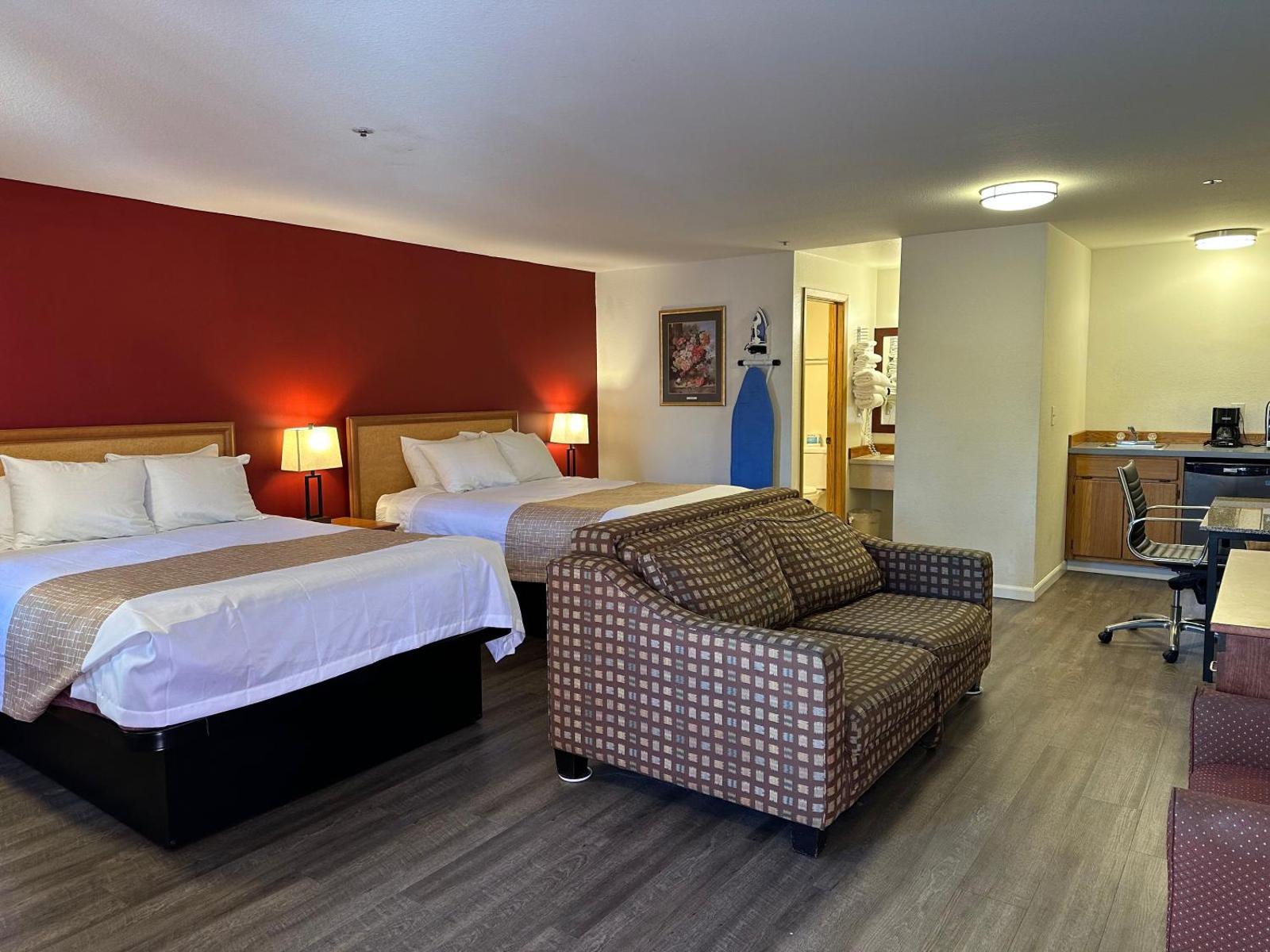 Travelodge by Wyndham Seattle North/Edmonds Main image 2